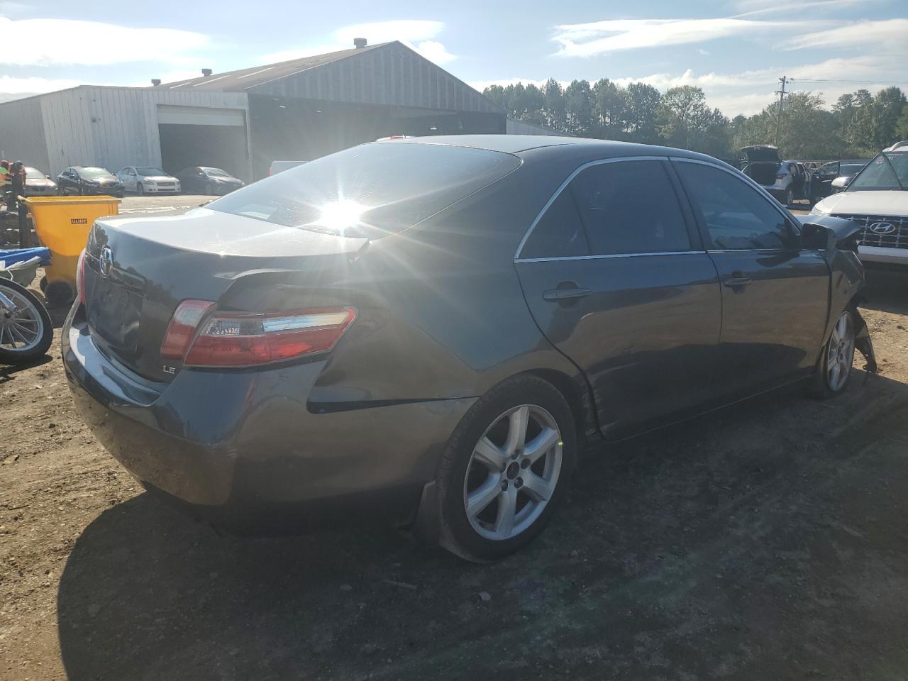 2009 Toyota Camry - Image 3