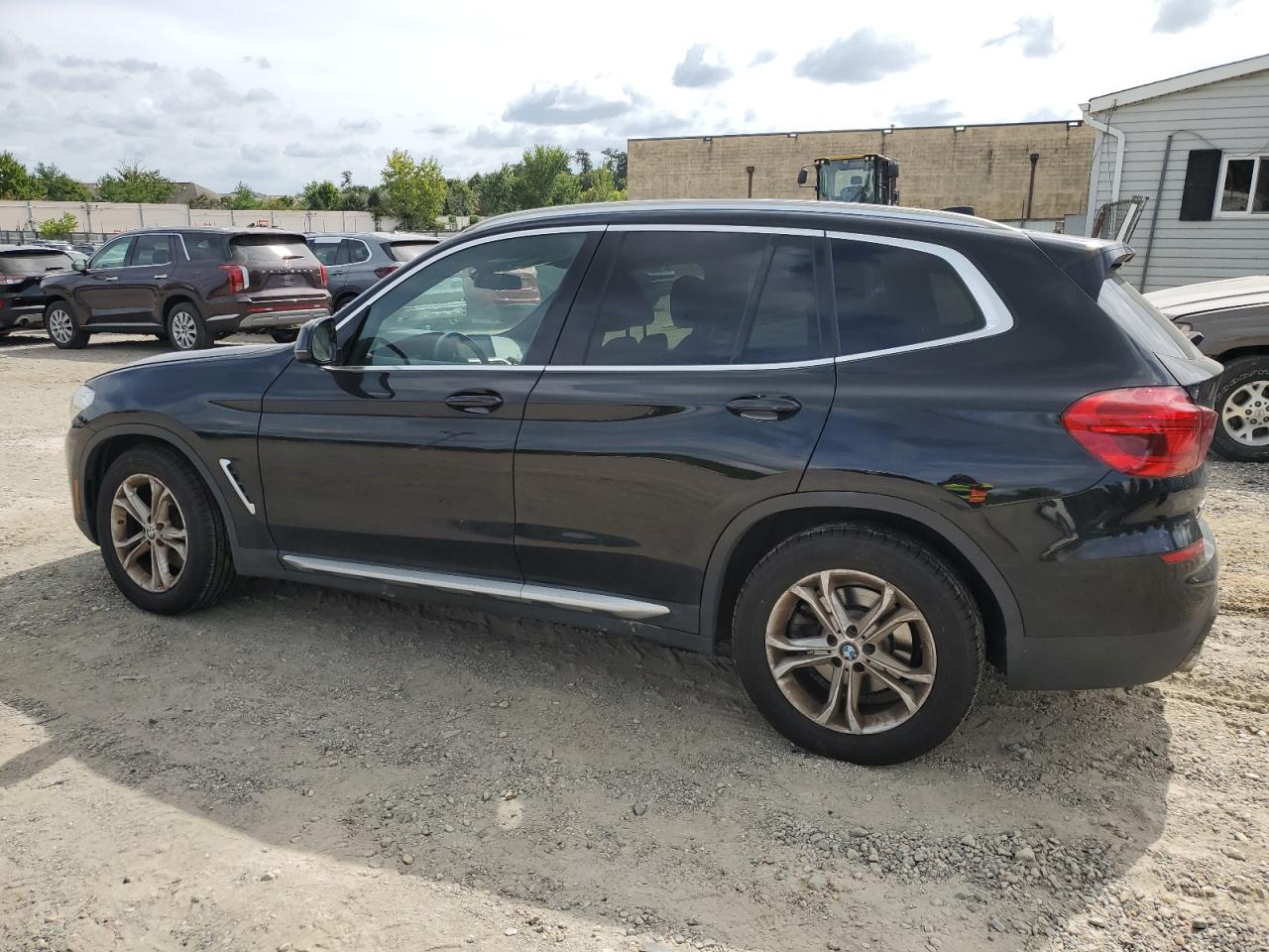 VIN 5UXTR9C59KLD90713 2019 BMW X3 no.2