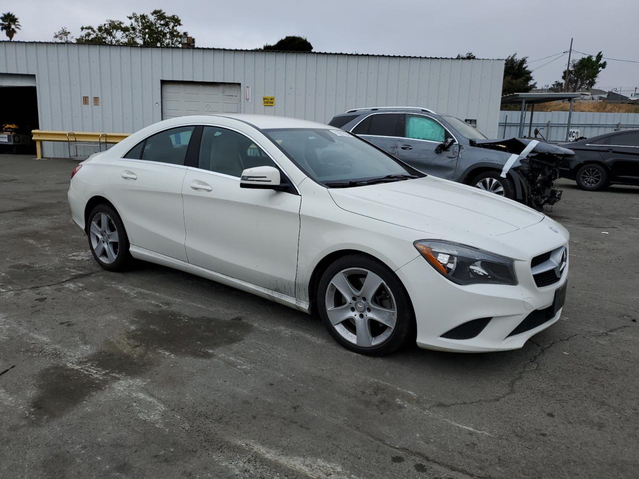 VIN WDDSJ4EB7FN250585 2015 MERCEDES-BENZ CLA-CLASS no.4