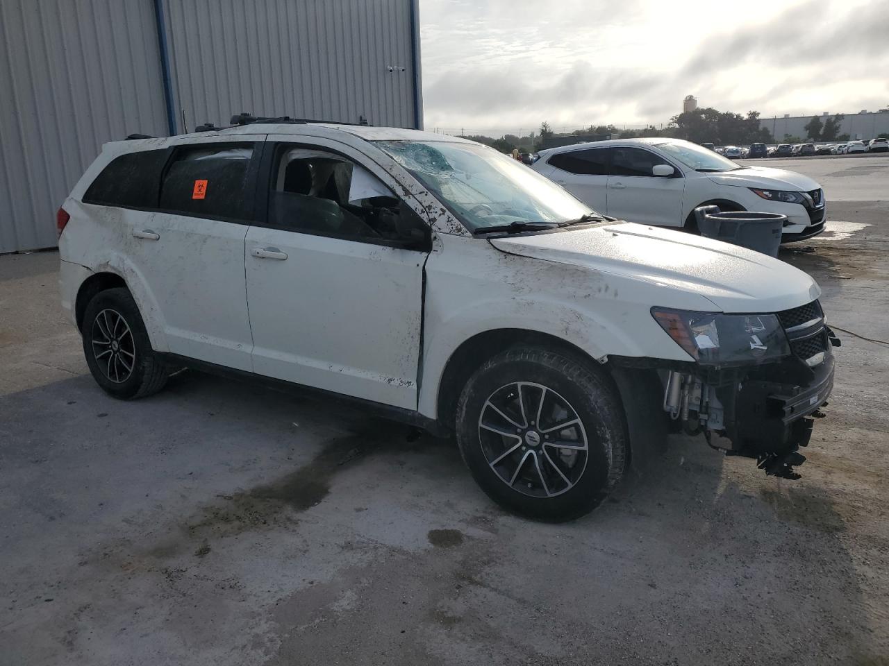 2018 Dodge Journey Se VIN: 3C4PDCABXJT288764 Lot: 71502714