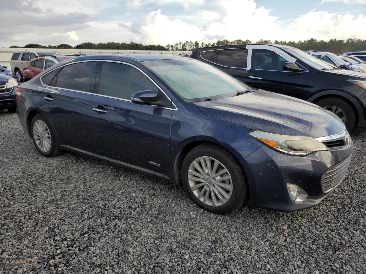 2014 Toyota Avalon - Image 4