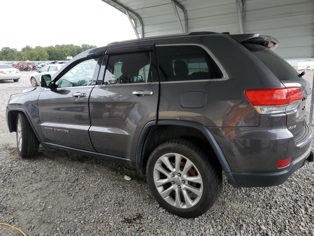 2017 Jeep Grand Cherokee - Image 2