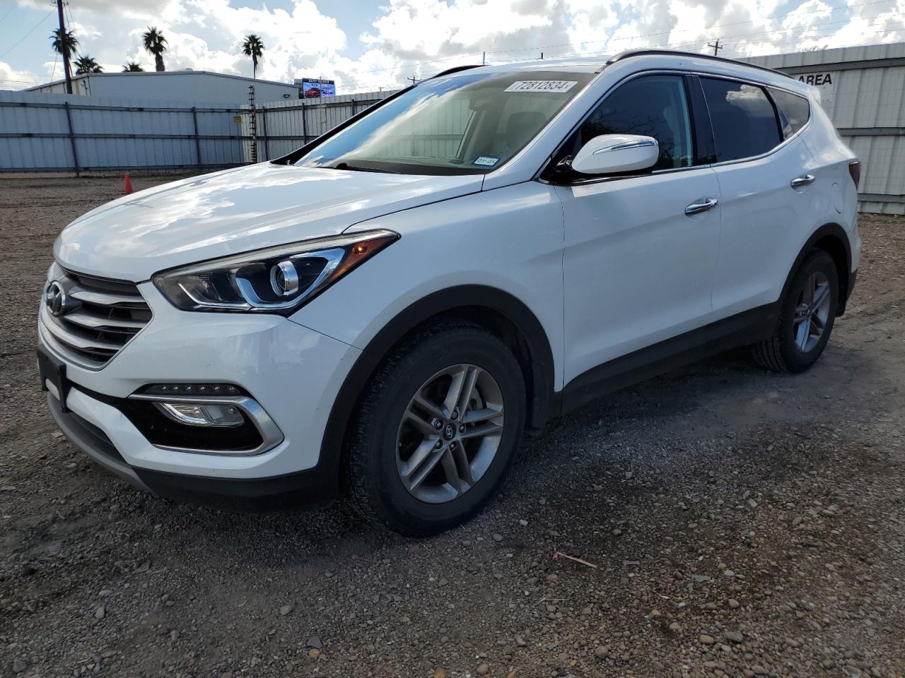 5NMZU3LB0JH102992 2018 HYUNDAI SANTA FE - Image 1