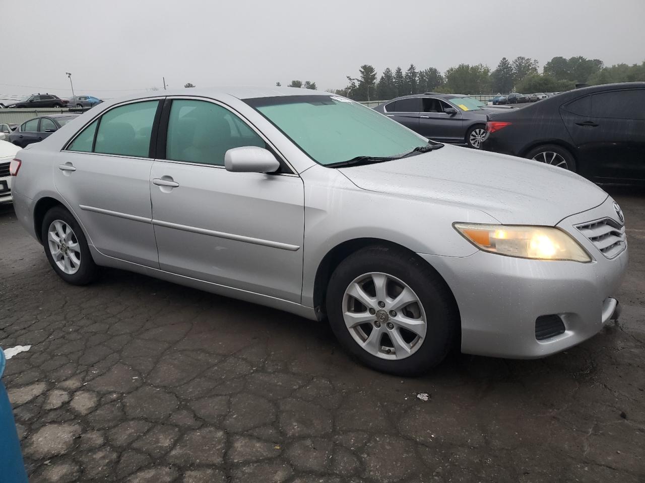 2011 Toyota Camry Base VIN: 4T4BF3EK6BR092392 Lot: 73483744