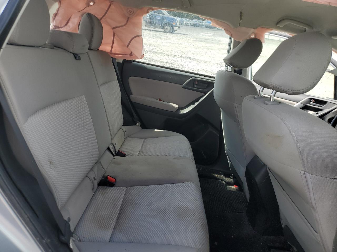 2014 Subaru Forester - Image 10