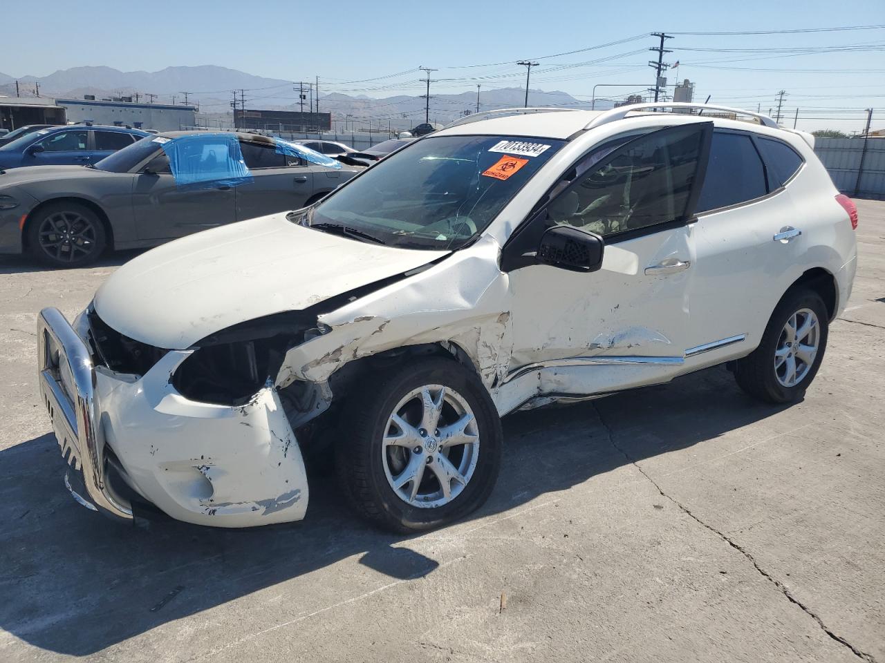 2015 Nissan Rogue - Image 1
