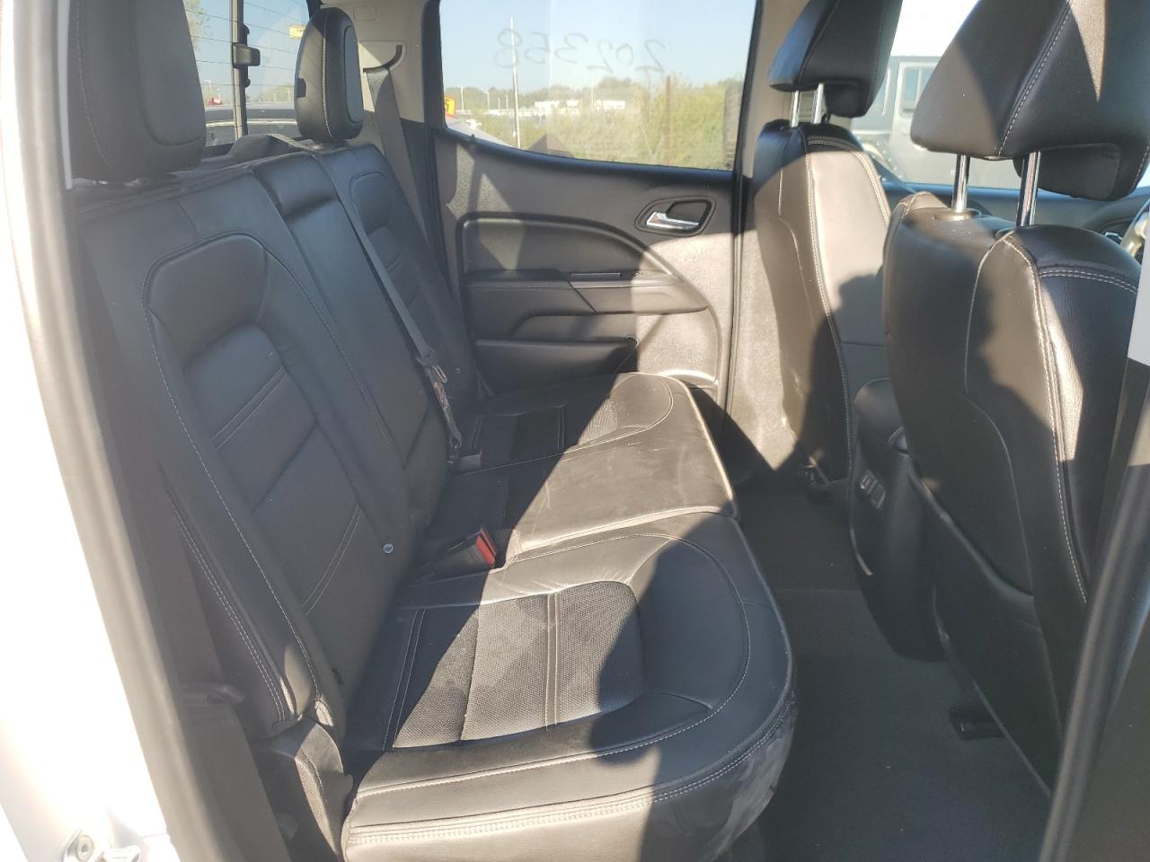 2019 GMC Canyon - Image 11