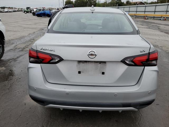  NISSAN VERSA 2021 Silver