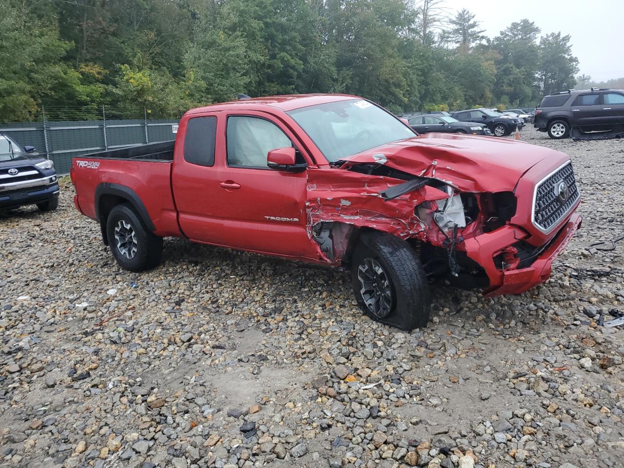 2018 Toyota Tacoma - Image 4