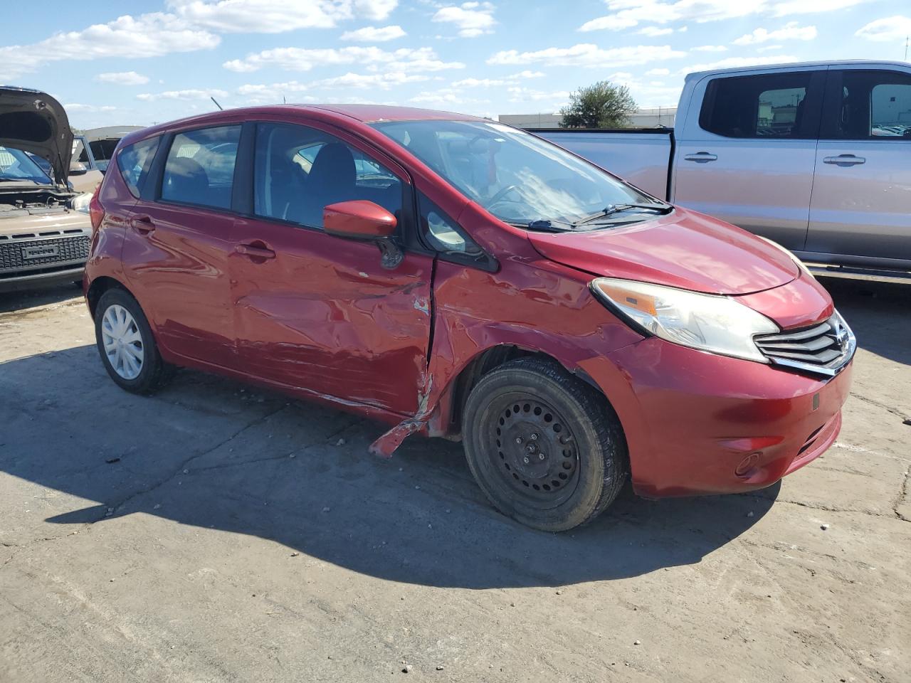 VIN 3N1CE2CP7FL375210 2015 NISSAN VERSA no.4