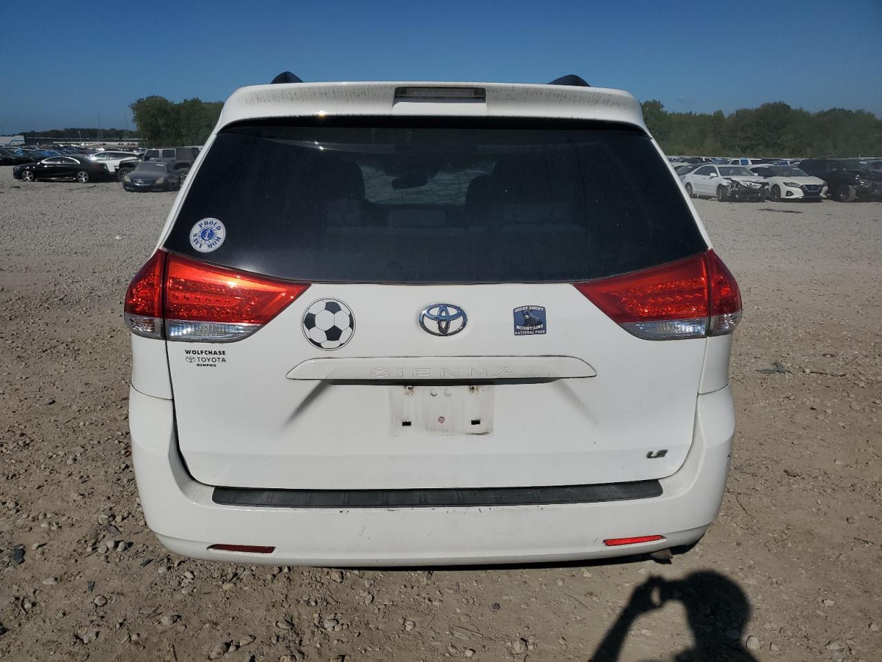 5TDKK3DC9BS123174 2011 Toyota Sienna Le