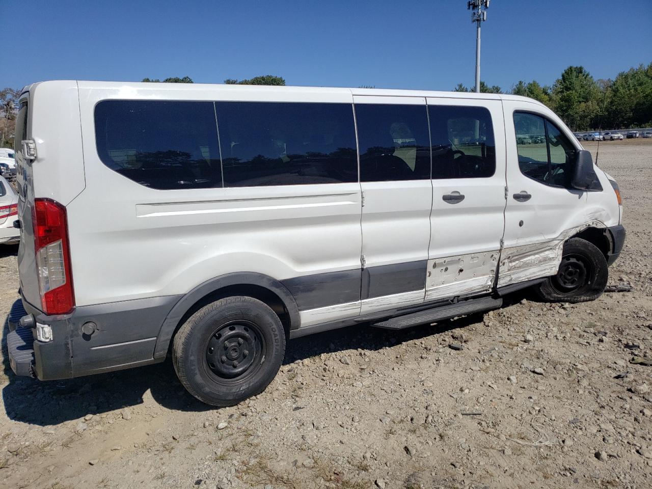 2016 Ford Transit - Image 3
