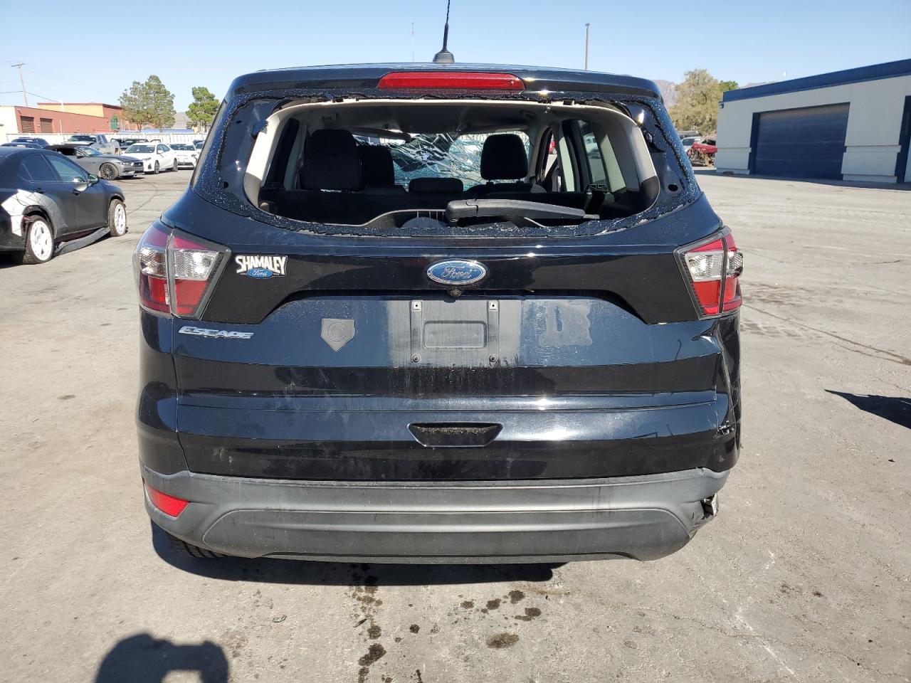 2017 Ford Escape S VIN: 1FMCU0F7XHUB01889 Lot: 70847274