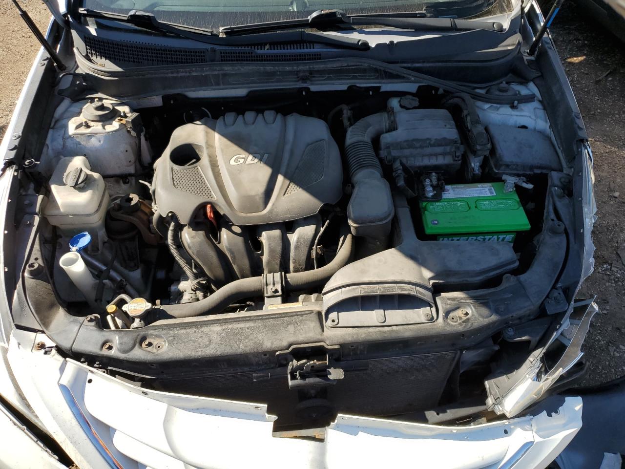 2011 Hyundai Sonata - Image 11