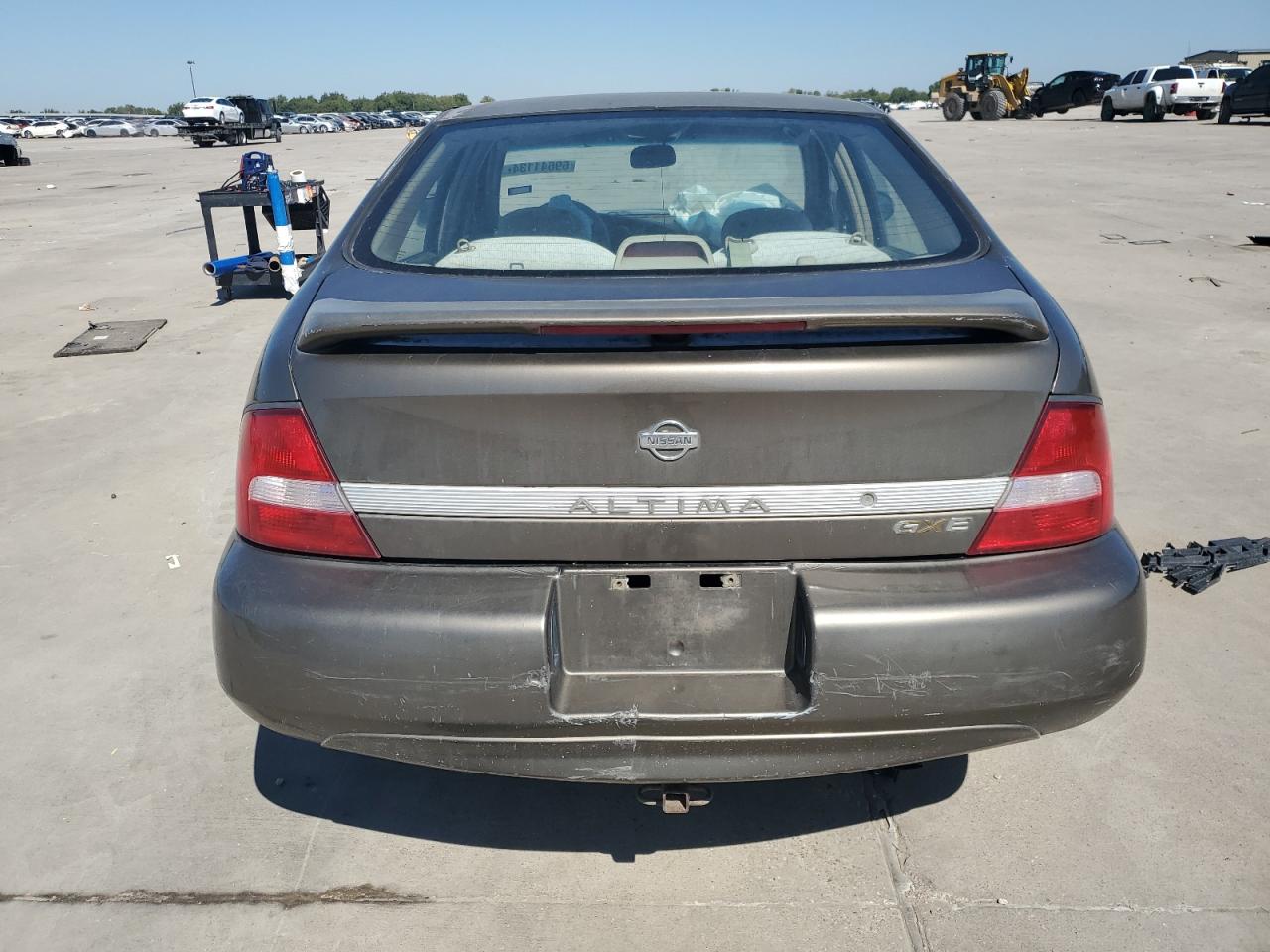 2000 Nissan Altima Xe VIN: 1N4DL01D9YC206587 Lot: 69641134