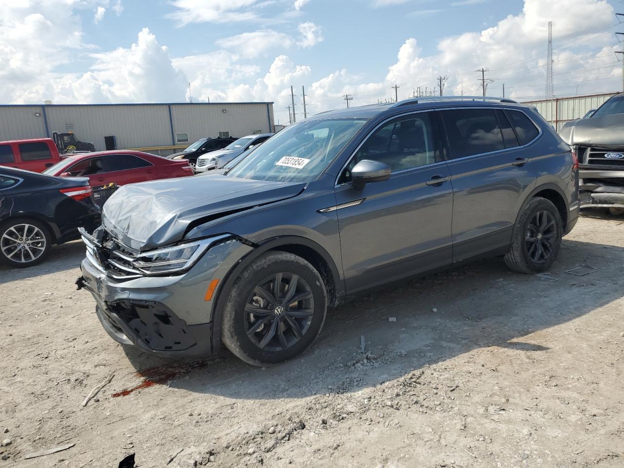 3VV3B7AXXRM167179 2024 VOLKSWAGEN TIGUAN - Image 1