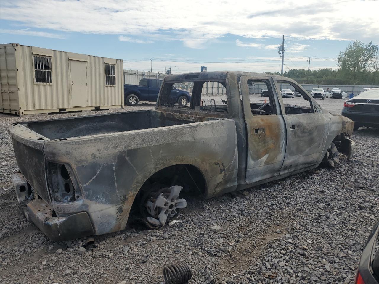 2015 RAM 1500 - Image 3