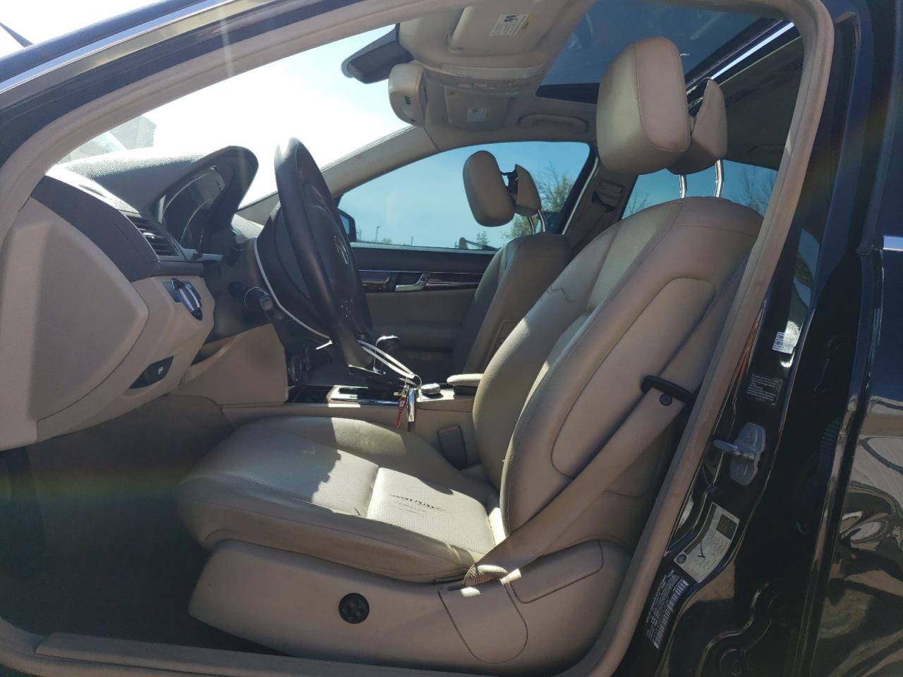 2010 Mercedes-Benz C 300 4Matic VIN: WDDGF8BB0AF424387 Lot: 73504224