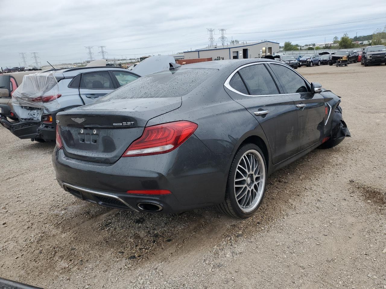 2019 Genesis G70 - Image 3