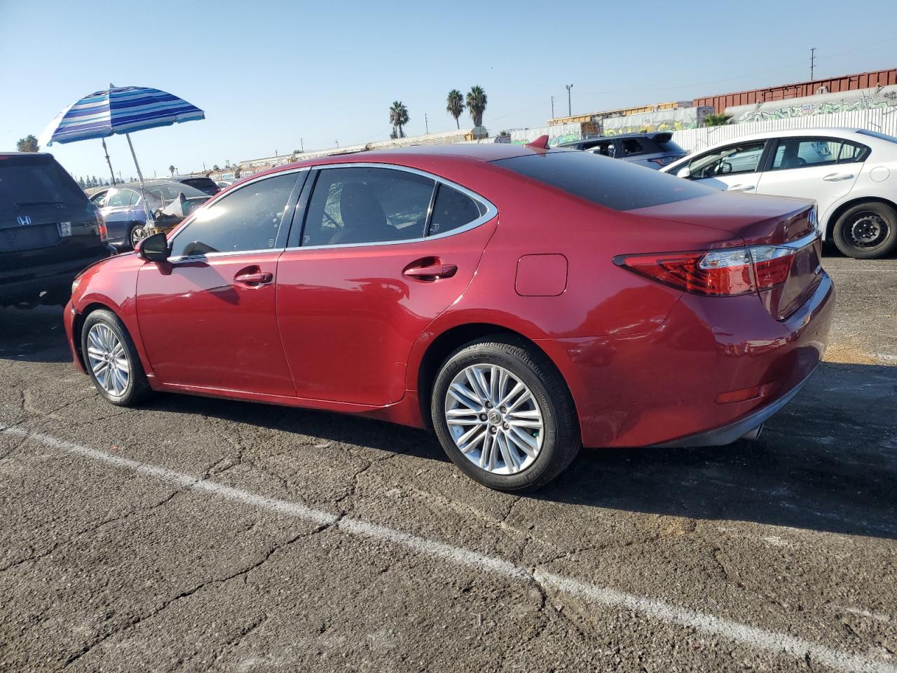 2013 Lexus ES - Image 2
