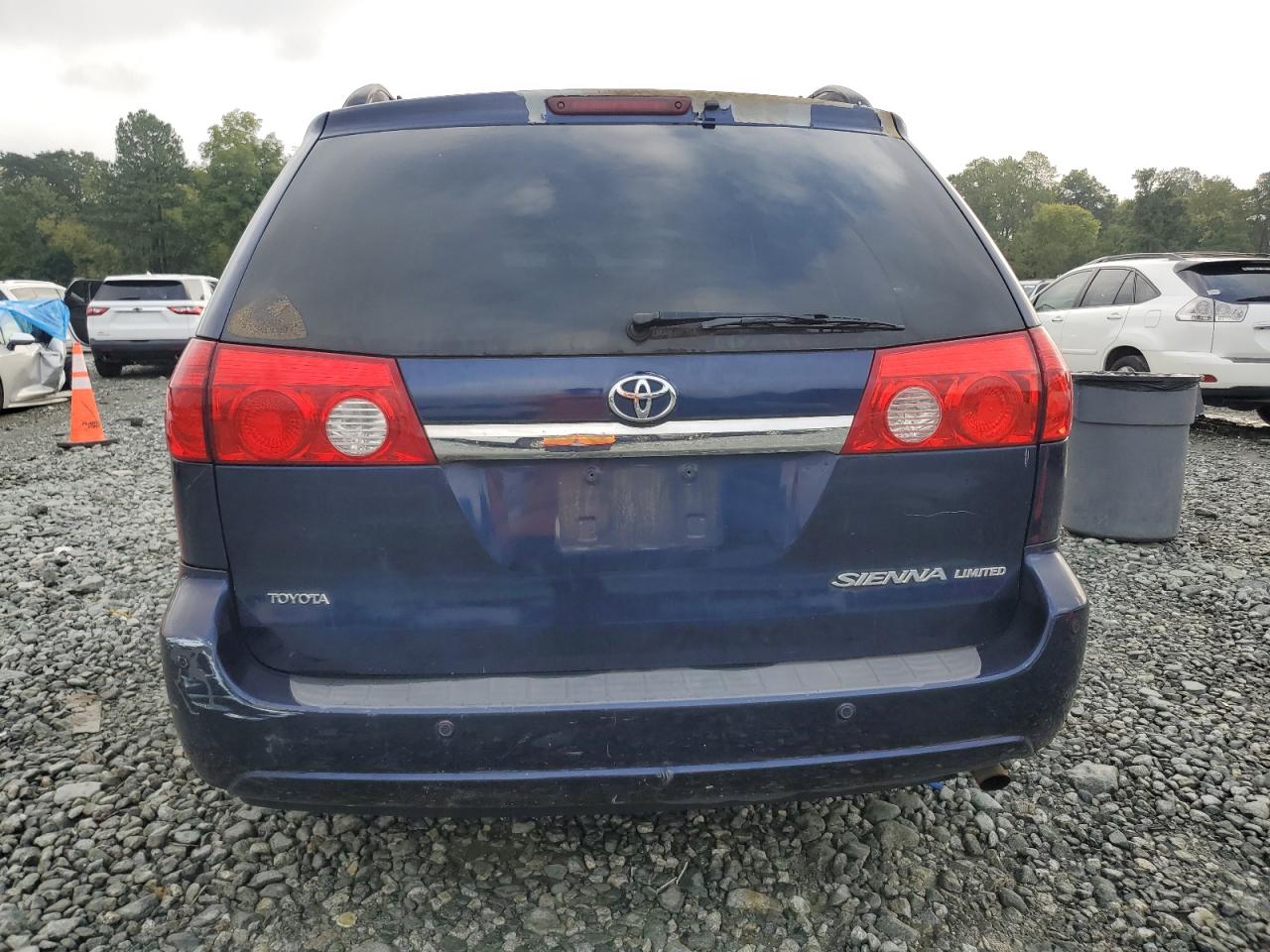 5TDZK22C87S076495 2007 Toyota Sienna Xle