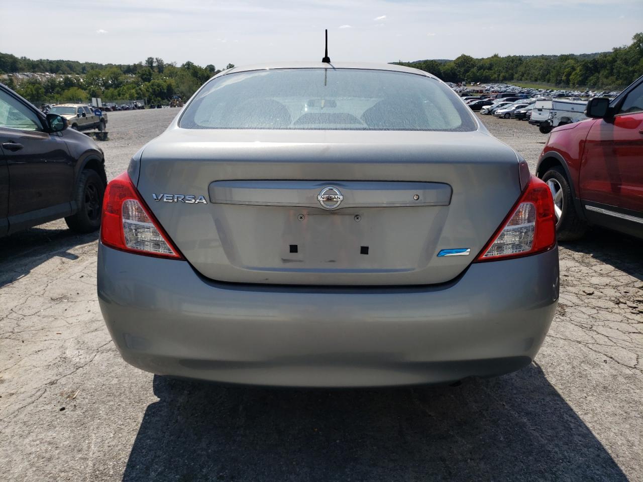 3N1CN7AP6DL830495 2013 Nissan Versa S