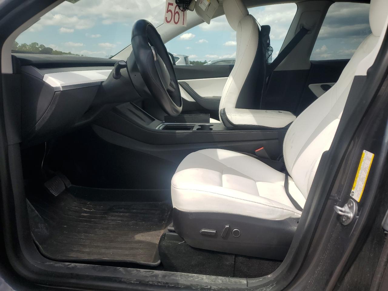 5YJYGDEE0MF186866 2021 Tesla Model Y