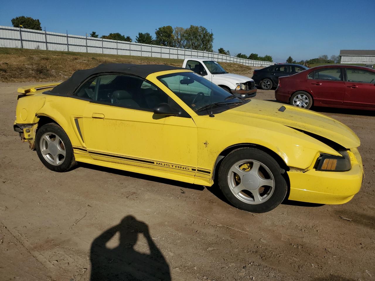 2001 Ford Mustang - Image 4