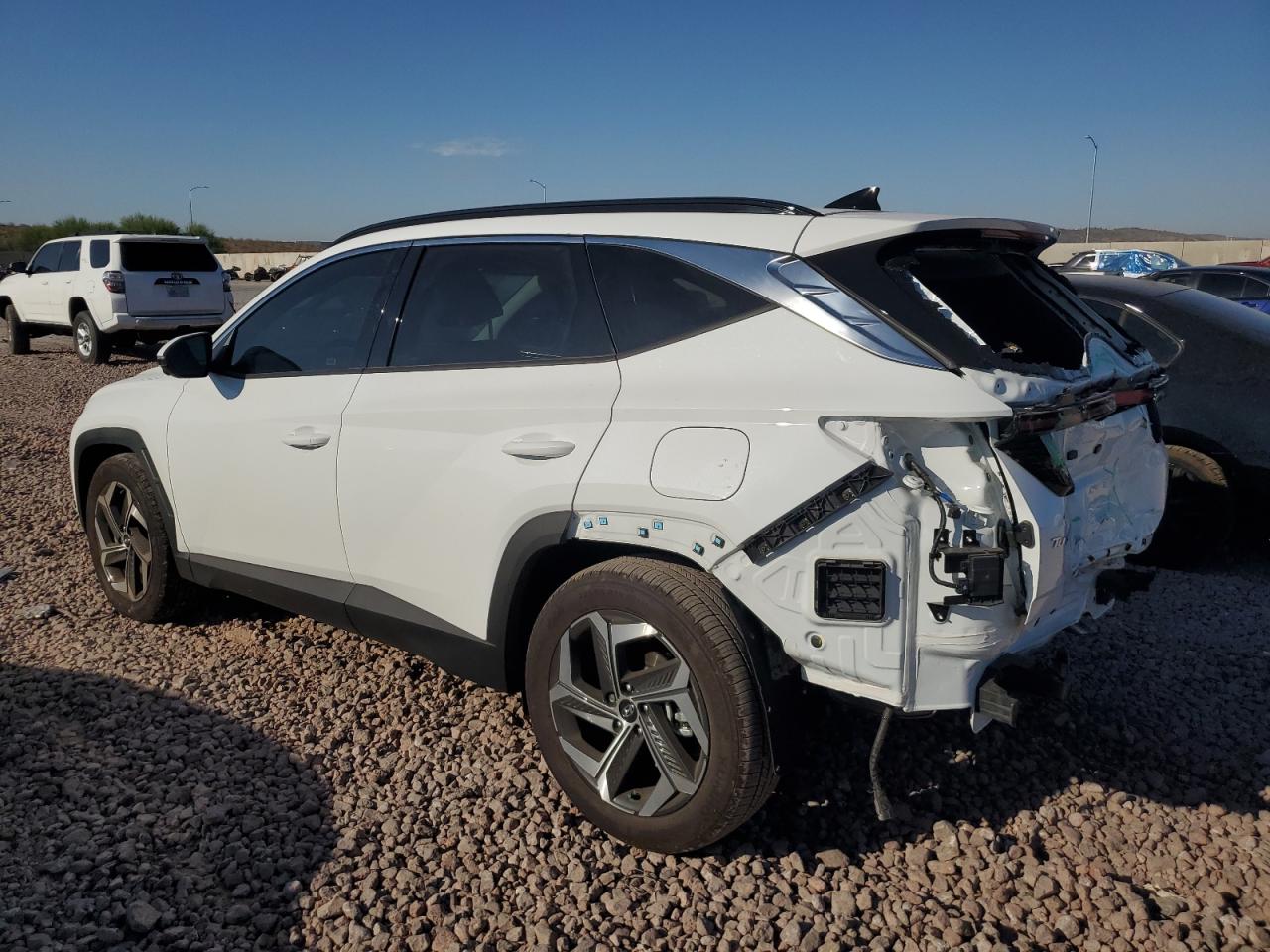 5NMJE3DE7RH324797 2024 HYUNDAI TUCSON - Image 2