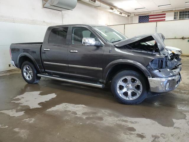  RAM 1500 2015 Czarny