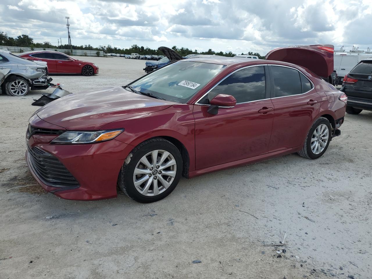 4T1B11HK6JU534661 2018 TOYOTA CAMRY - Image 1