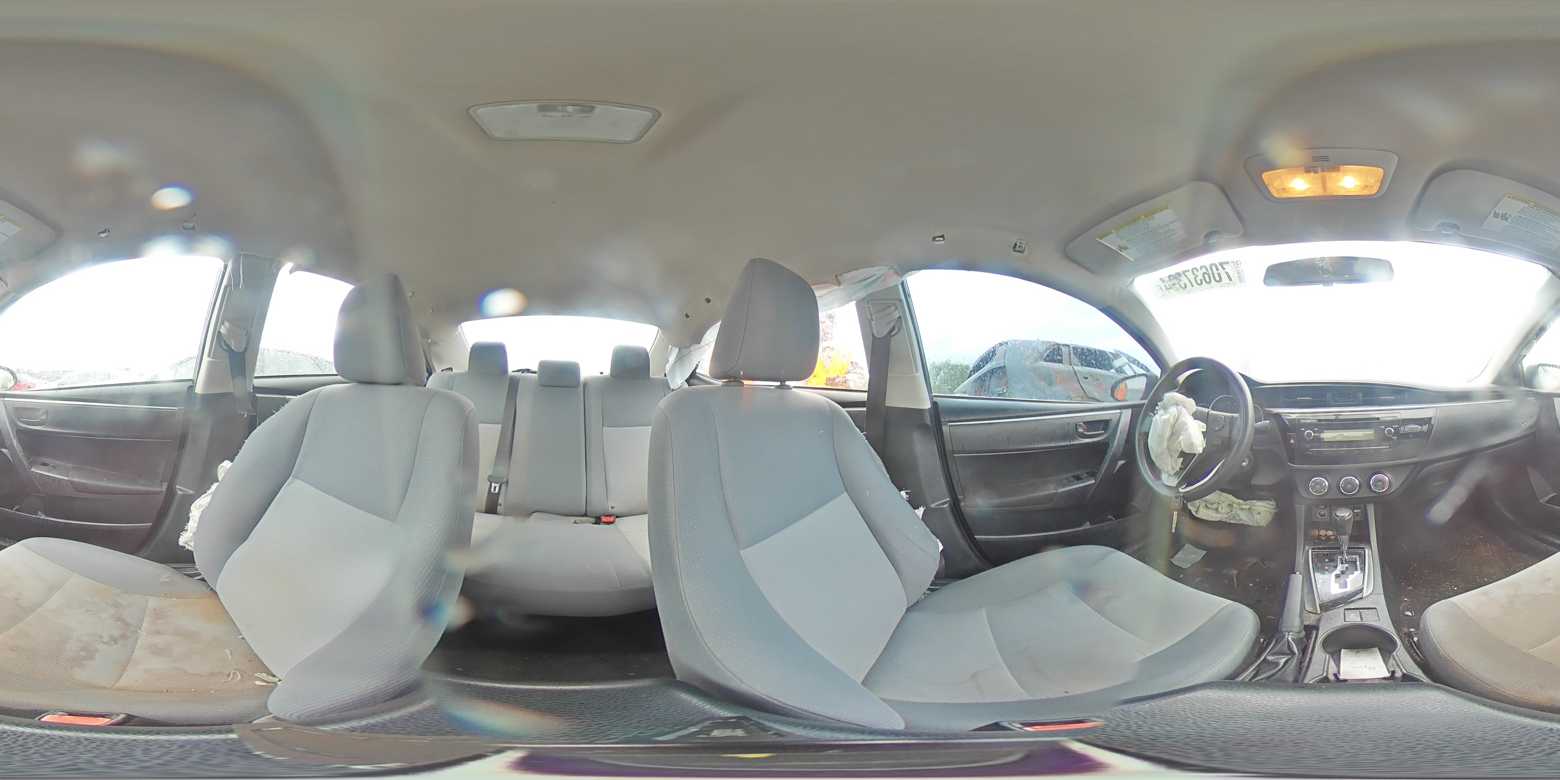 2014 Toyota Corolla - Image 13