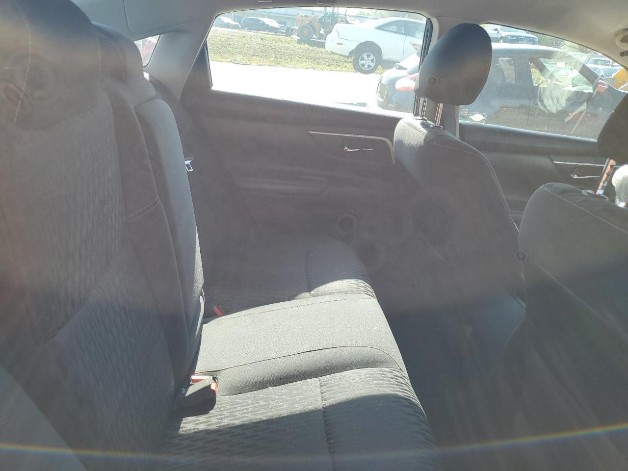 2018 Nissan Altima - Image 10