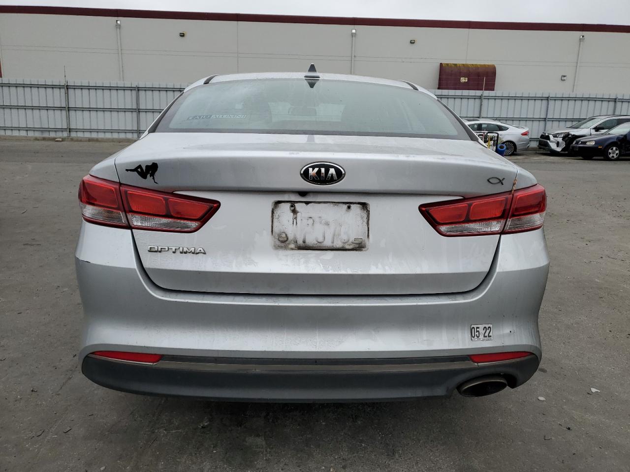 2016 Kia Optima - Image 6