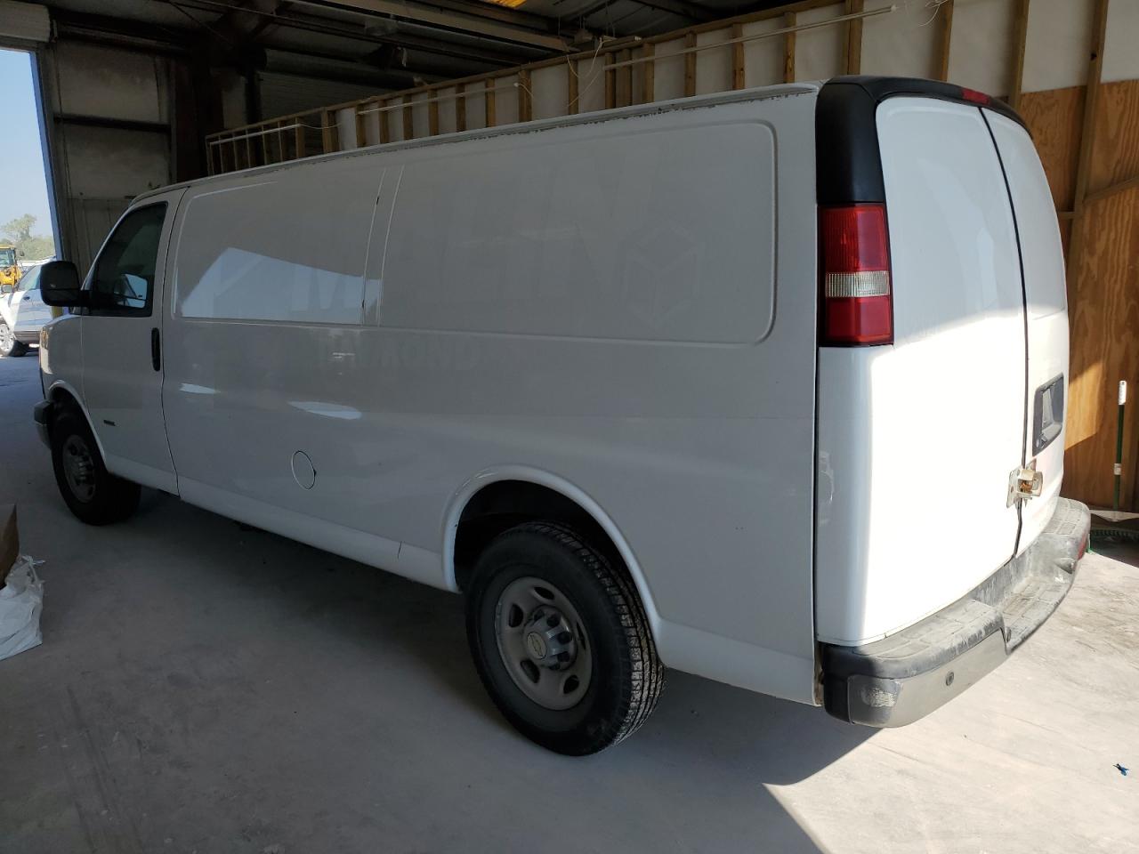 VIN 1GCZGUCL8D1162720 2013 CHEVROLET EXPRESS no.2