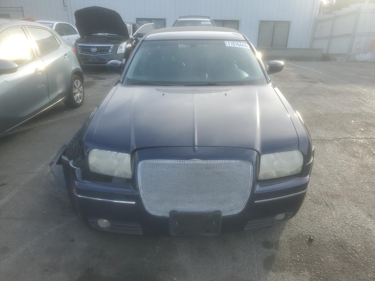 2005 Chrysler 300 - Image 5
