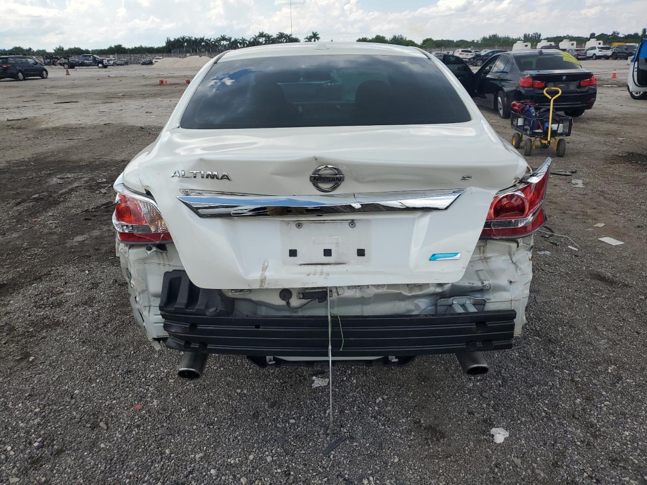 2014 Nissan Altima 2.5 VIN: 1N4AL3AP3EC324564 Lot: 71797884