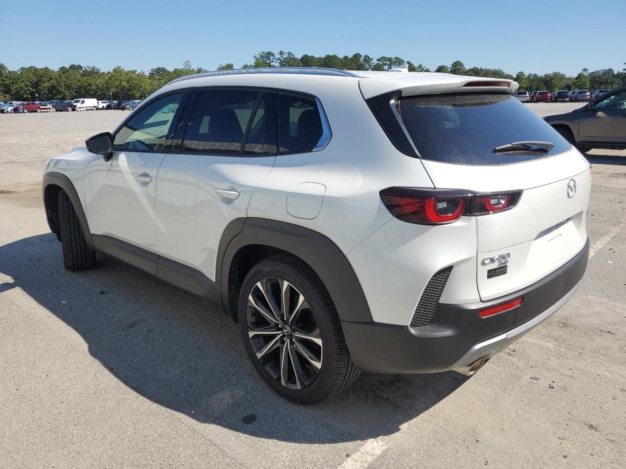 2024 Mazda CX-50 - Image 2