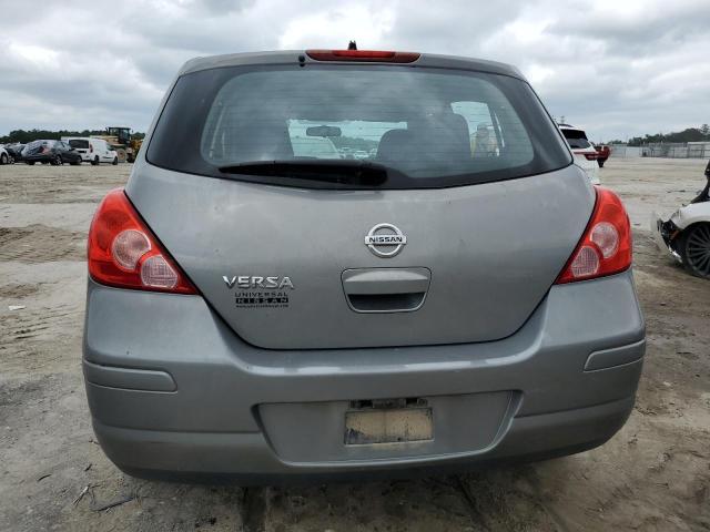  NISSAN VERSA 2012 Сріблястий