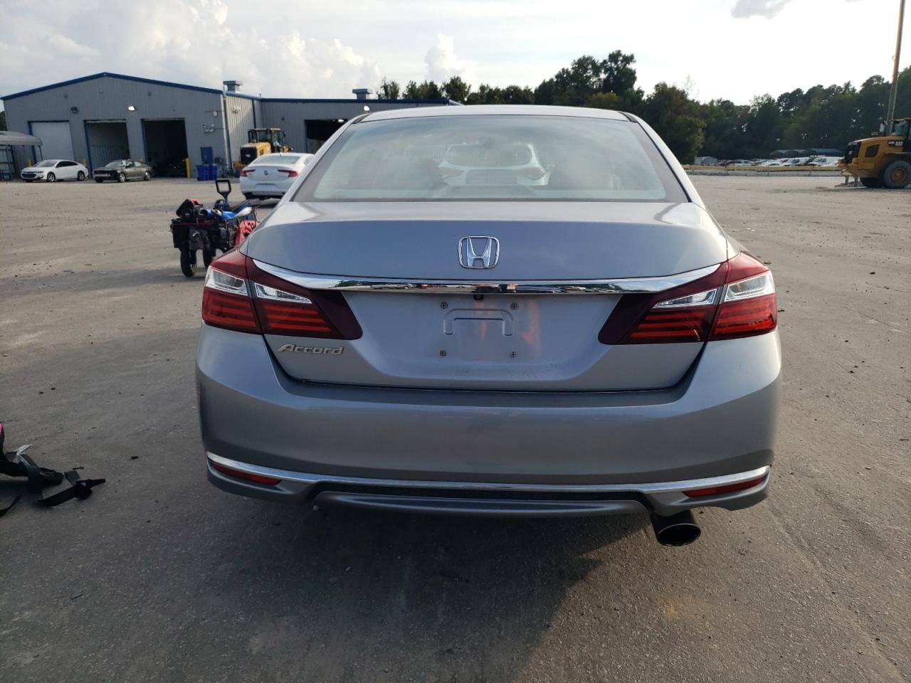 1HGCR2F32HA302932 2017 Honda Accord Lx