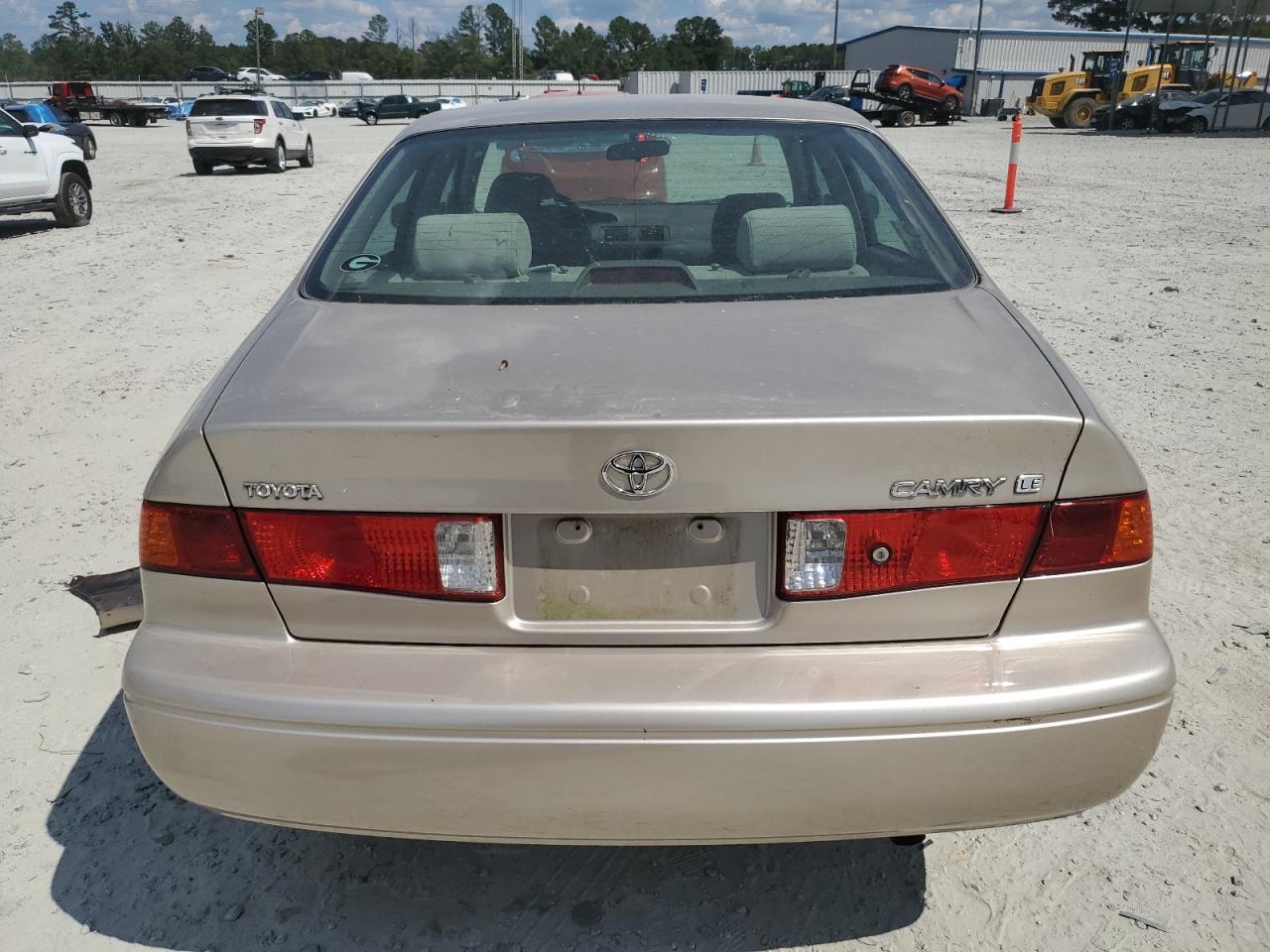 2000 Toyota Camry Ce VIN: 4T1BG22K8YU671589 Lot: 72308594