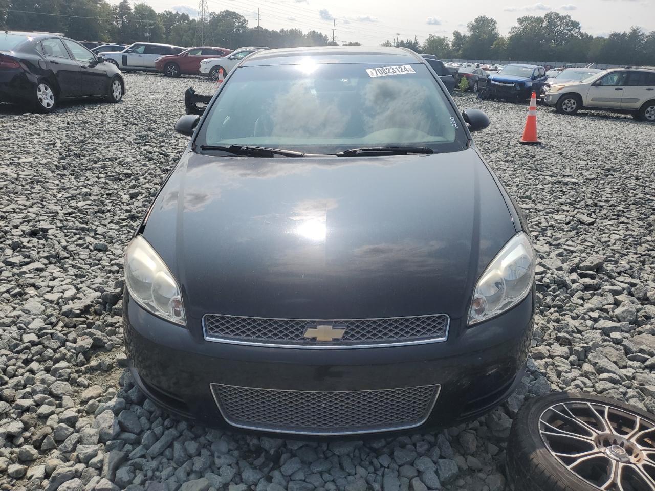 2016 Chevrolet Impala - Image 5