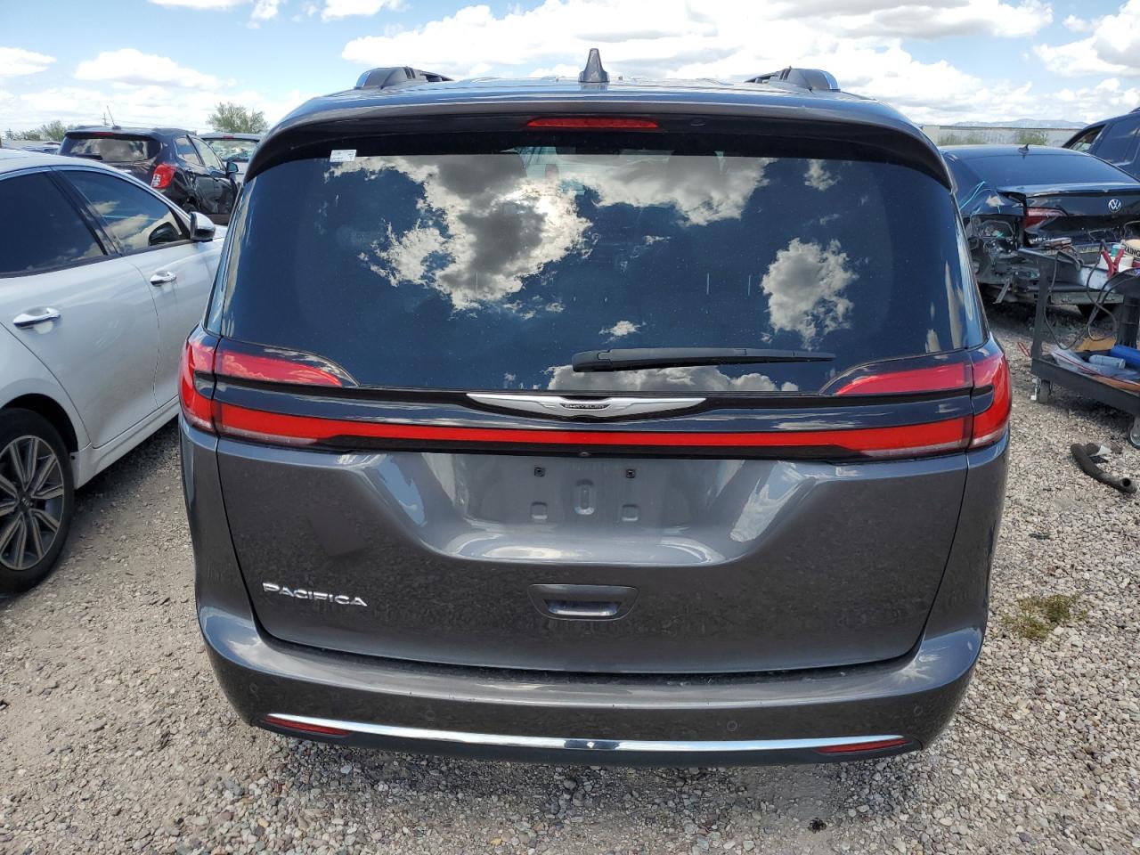 2021 Chrysler Pacifica Touring L VIN: 2C4RC1BG9MR600378 Lot: 72073374