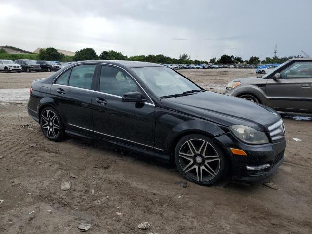  MERCEDES-BENZ C-CLASS 2013 Чорний