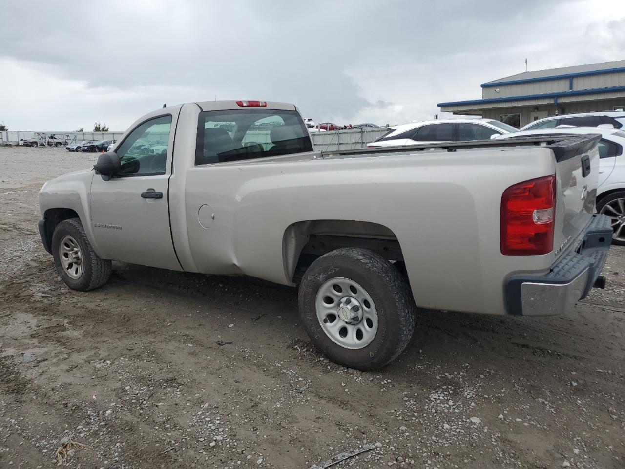 2008 Chevrolet Silverado C1500 VIN: 1GCEC14X28Z137457 Lot: 72915214