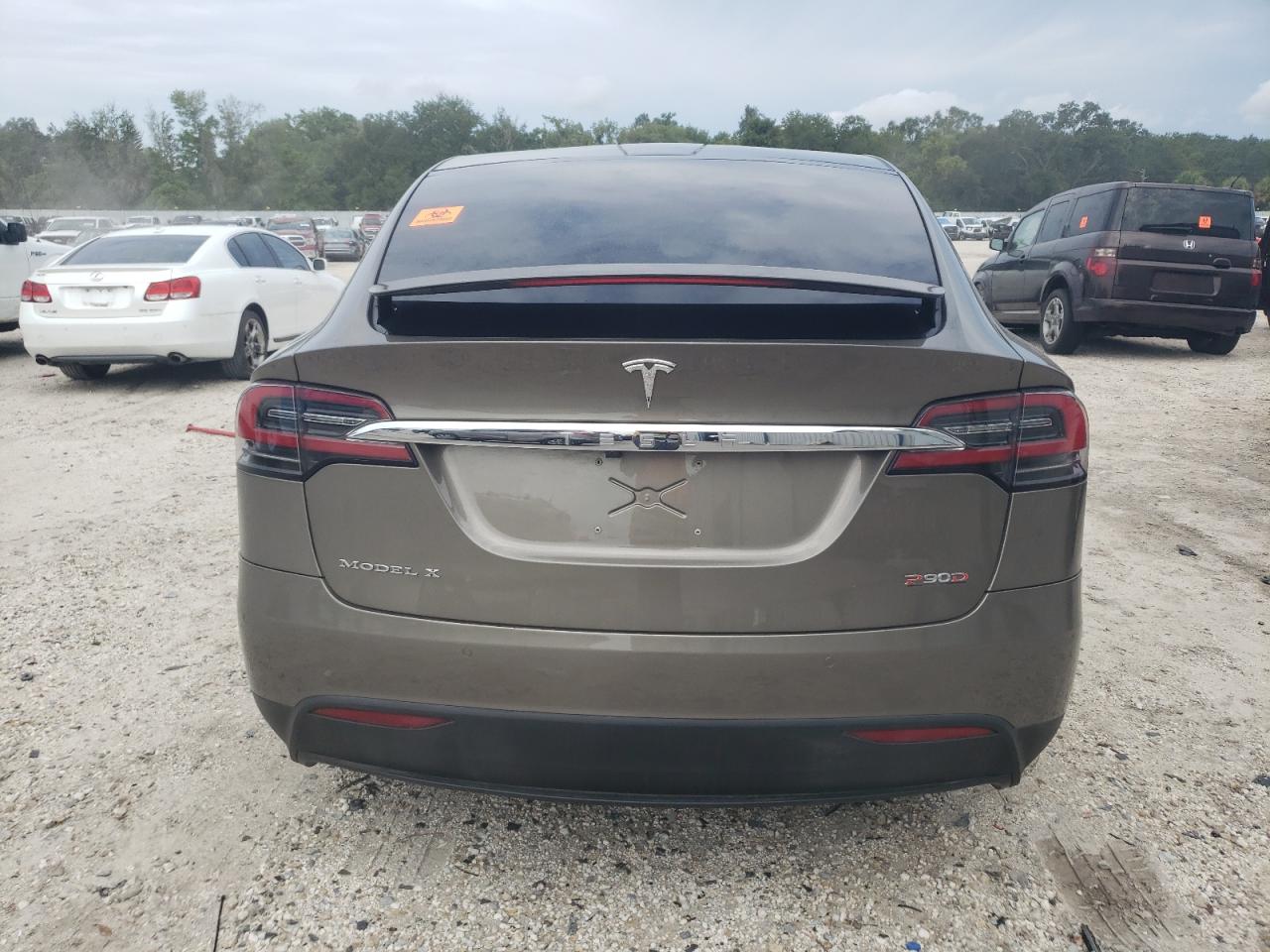 2016 Tesla Model X VIN: 5YJXCBE4XGF006591 Lot: 71465224