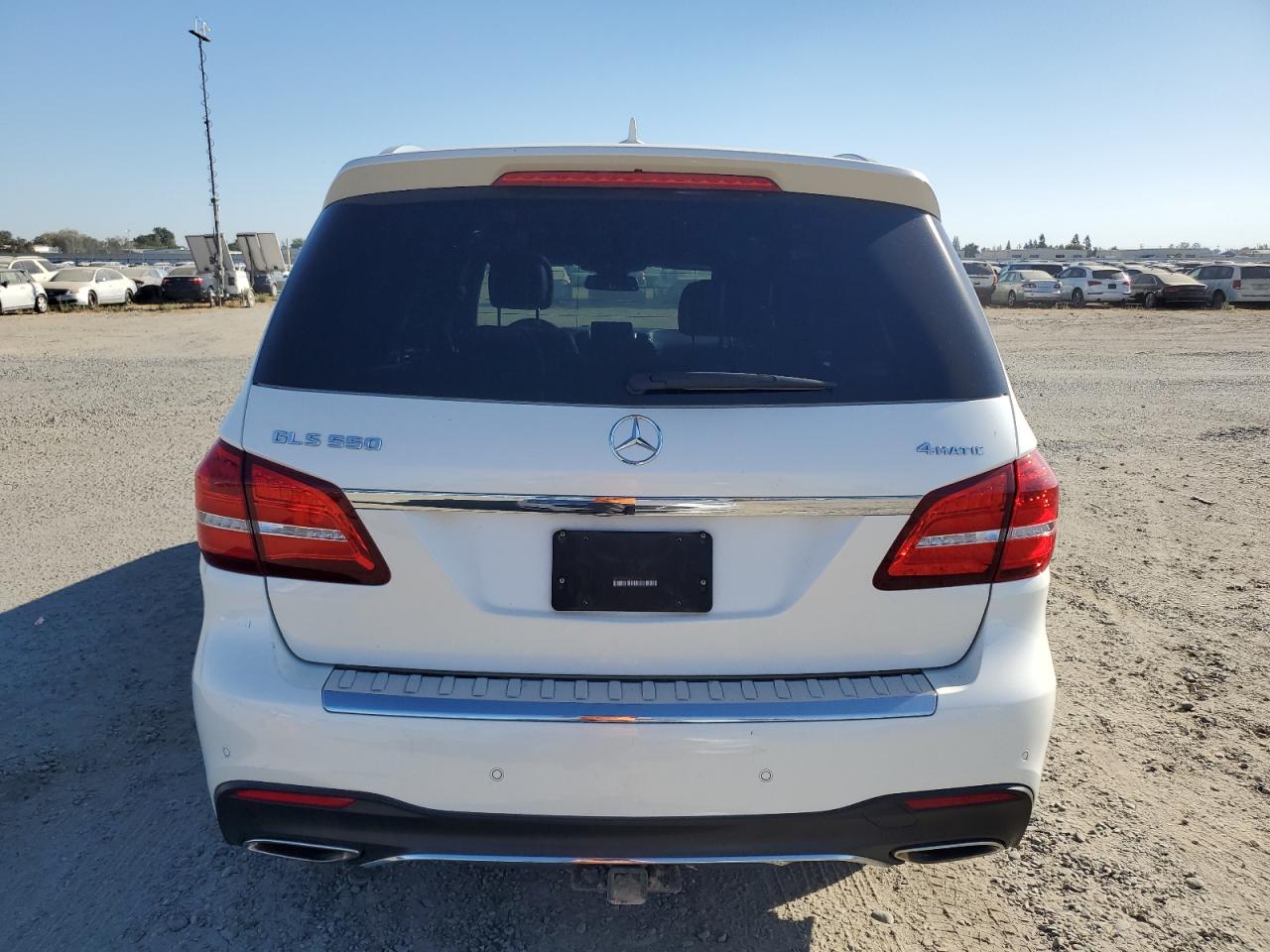 4JGDF7DE9HA843999 2017 Mercedes-Benz Gls 550 4Matic