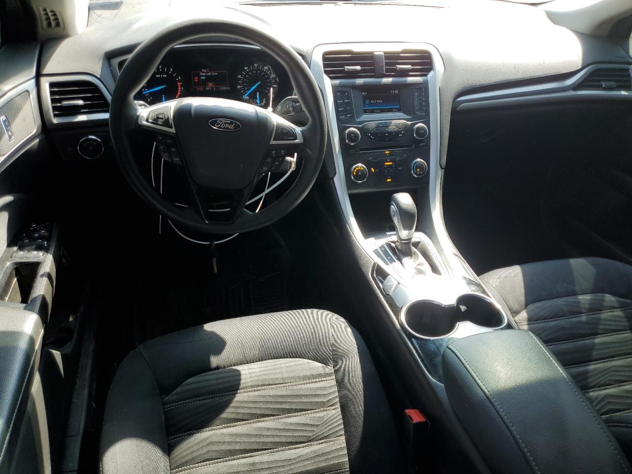 2016 Ford Fusion - Image 8