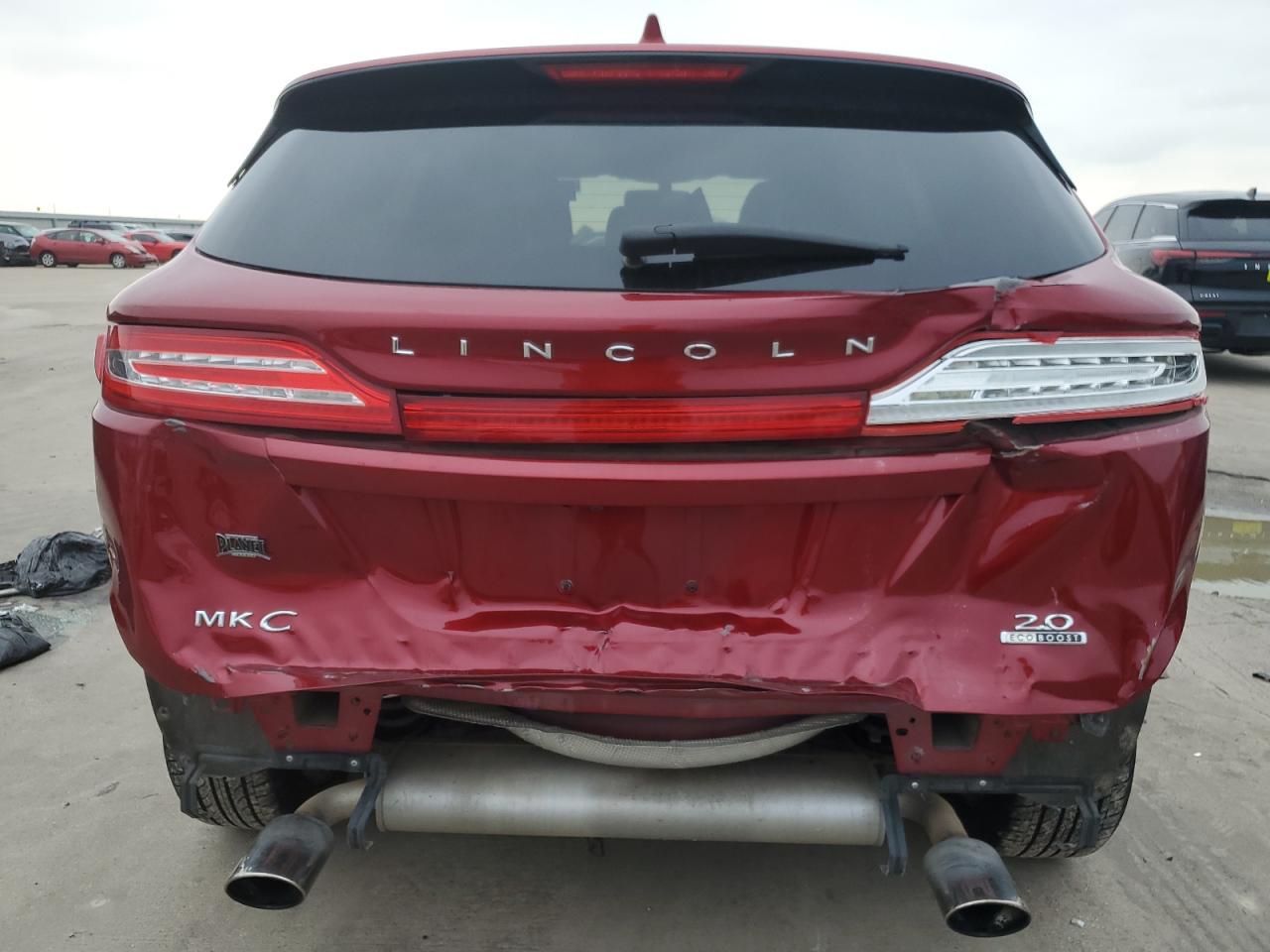 5LMCJ1A95FUJ33845 2015 Lincoln Mkc