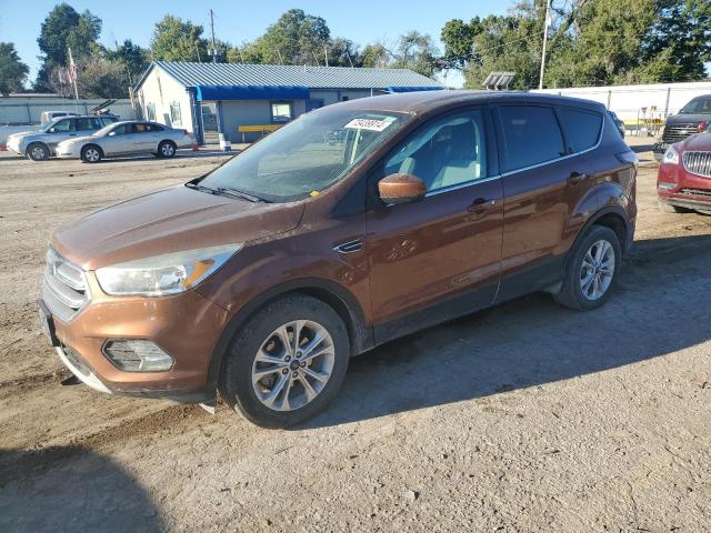 Parquets FORD ESCAPE 2017 Brązowy